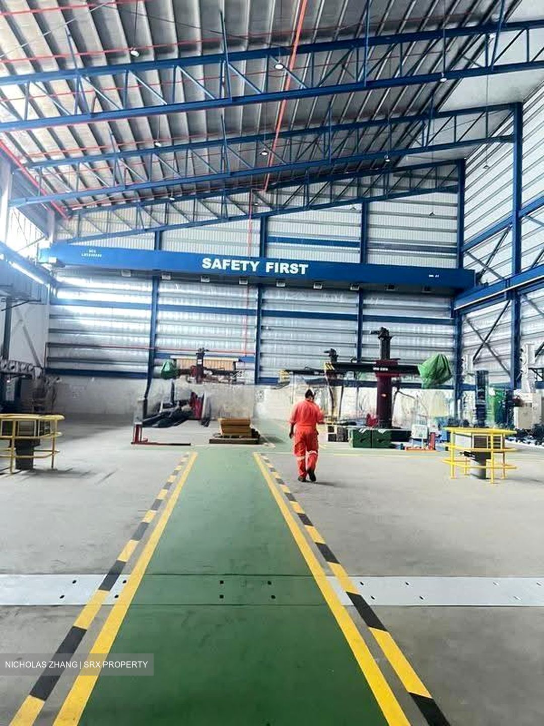 Pandan Crescent (D5), Factory #621556551